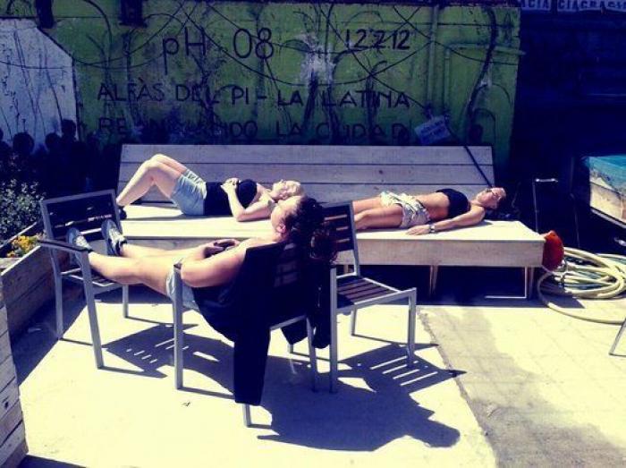 Campo de Cebada, manual de montaje de una plaza hecha a mano por y para los vecinos