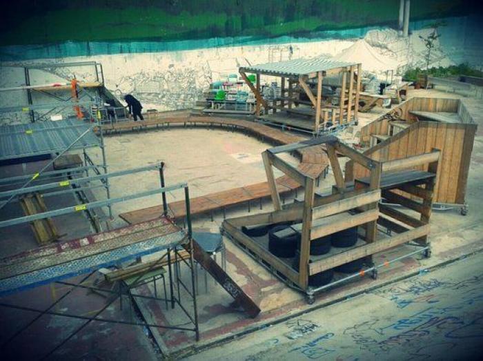 Campo de Cebada, manual de montaje de una plaza hecha a mano por y para los vecinos