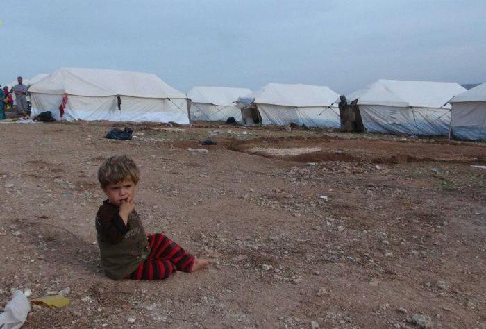 Al menos 32 niños han muerto de frío en un campo de refugiados en Siria