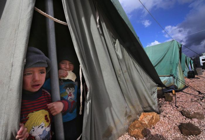 Al menos 32 niños han muerto de frío en un campo de refugiados en Siria