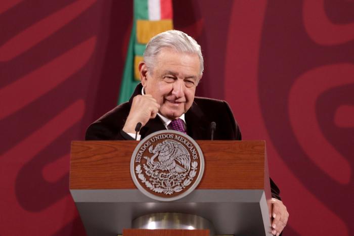 El partido de López Obrador suaviza sus palabras sobre la "pausa" con España