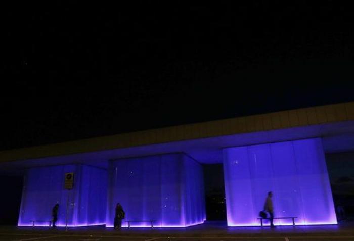 El mundo se tiñe de azul por el autismo