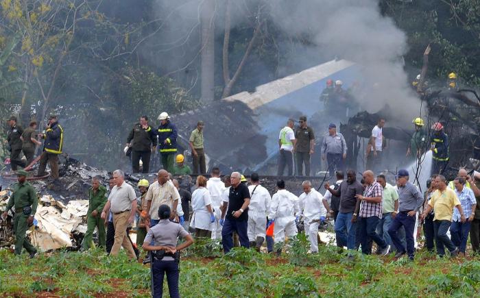 Al menos cien muertos tras estrellarse un avión de pasajeros poco después de despegar desde La Habana