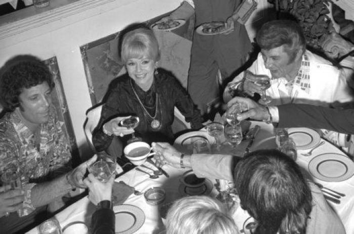 Muere la actriz Debbie Reynolds, madre de Carrie Fisher