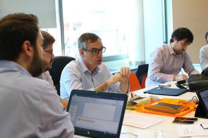 Villacís suelta un 'zasca' a Podemos y niega que se cuestione a Rivera