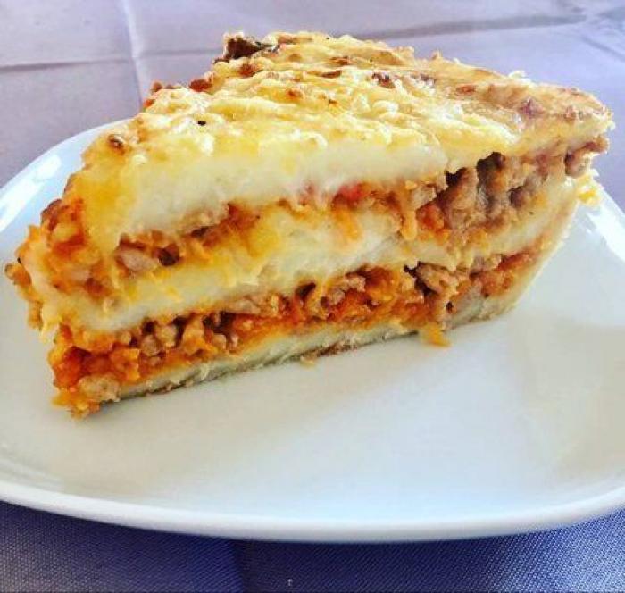 15 recetas de pasteles salados perfectos para reuniones familiares o con amigos