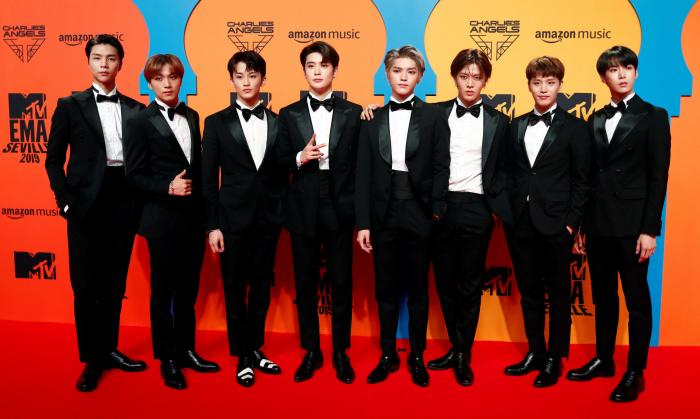 Los 'looks' de la alfombra roja de los European Music Awards en Sevilla