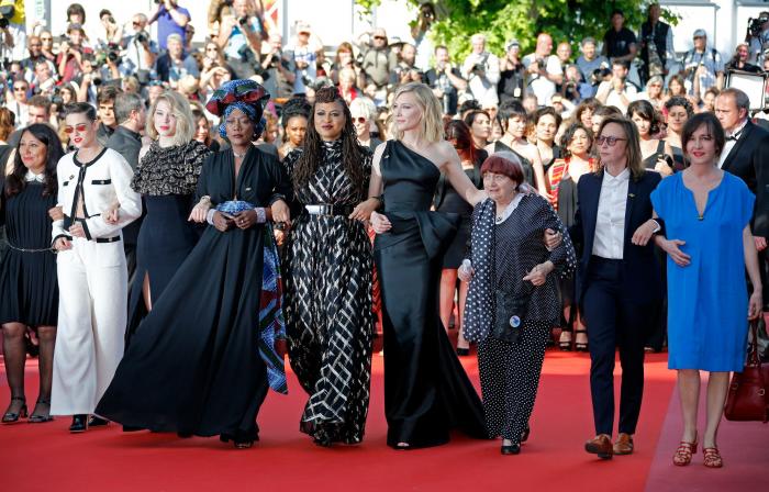 82 mujeres del cine exigen igualdad salarial en la alfombra roja de Cannes