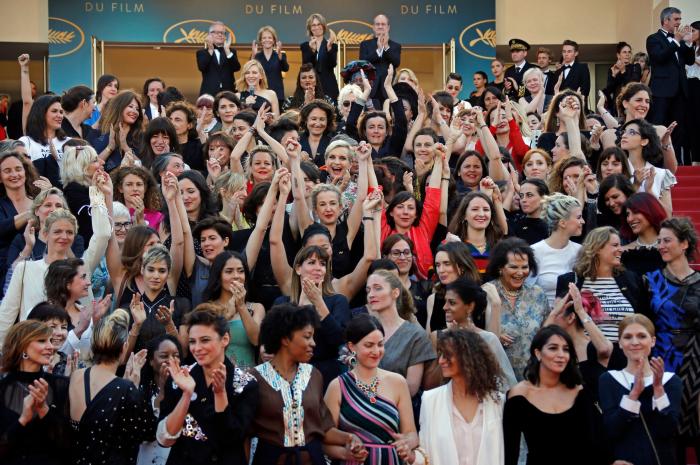 82 mujeres del cine exigen igualdad salarial en la alfombra roja de Cannes