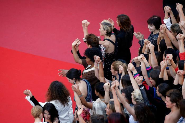 82 mujeres del cine exigen igualdad salarial en la alfombra roja de Cannes