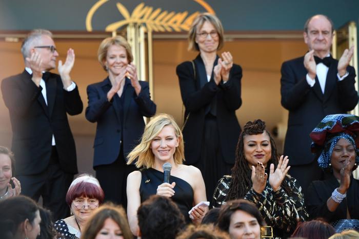 82 mujeres del cine exigen igualdad salarial en la alfombra roja de Cannes