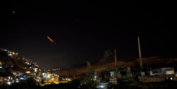 Primer enfrentamiento directo entre Israel e Irán en Siria, con disparos de proyectiles en los Altos del Golán