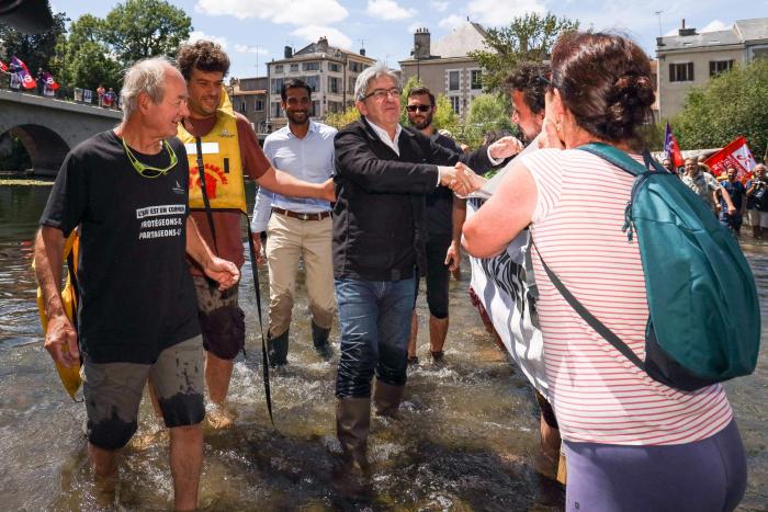 Rachel Keke, la 'kelly' inmigrante que hace historia al ser elegida diputada en Francia