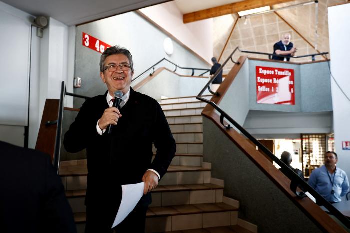 Rachel Keke, la 'kelly' inmigrante que hace historia al ser elegida diputada en Francia