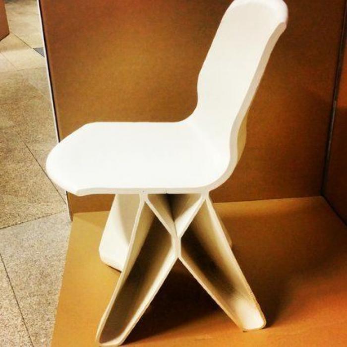 Tu cafetera, tu grapadora y tus vasos son iconos: los objetos cotidianos clave del siglo XXI