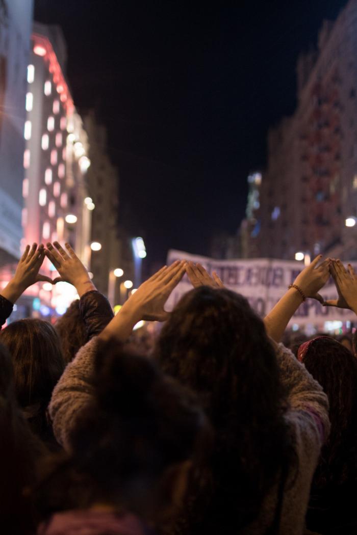 Miles de personas marchan en Madrid por la igualdad