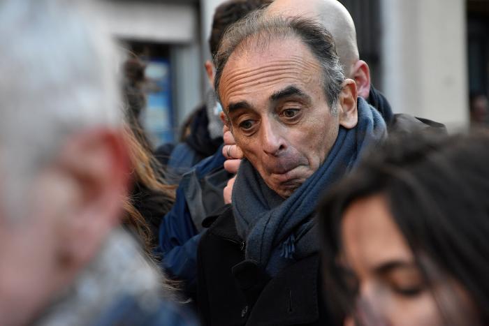 Zemmour pregunta a un niño por qué fueron sus padres a Francia y él le deja en ridículo mundial