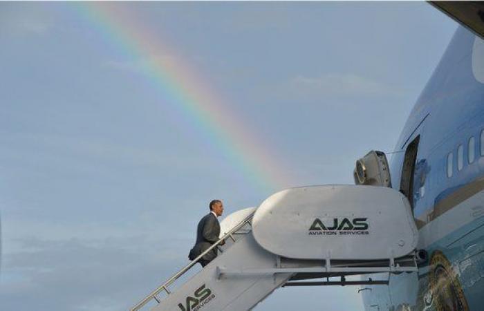 La fotaza de Pete Souza: Barack Obama y el arcoíris