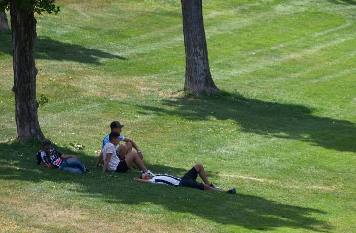 La ola de calor intensifica los incendios: más de 700 hectáreas quemadas en Navarra, Aragón y Cataluña