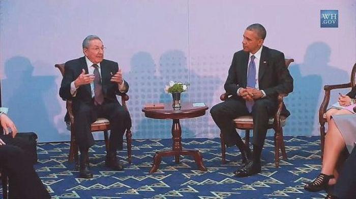 Las fotos de la reunión histórica entre Obrama y Castro: "La guerra fría ha acabado"