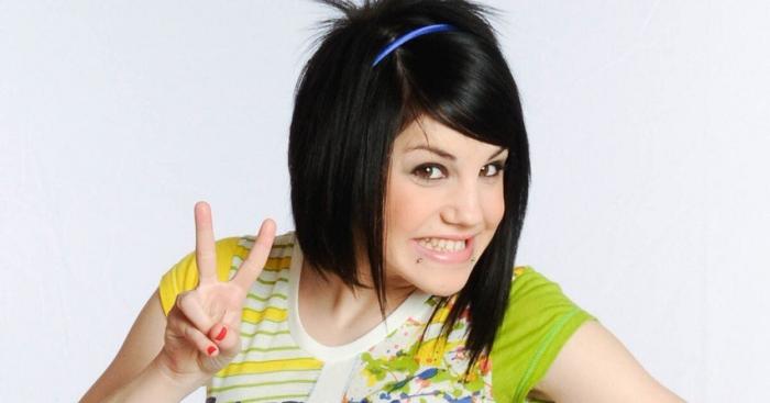 El percance de Angy Fernández que le ha amargado la alegría por 'Física o Química: El Reencuentro'