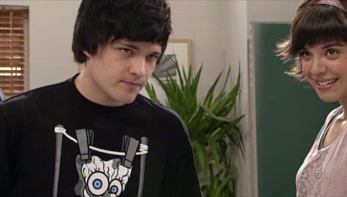 El percance de Angy Fernández que le ha amargado la alegría por 'Física o Química: El Reencuentro'