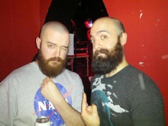 18 personas que encontraron a sus dobles en la vida real y se hicieron una foto para demostrarlo