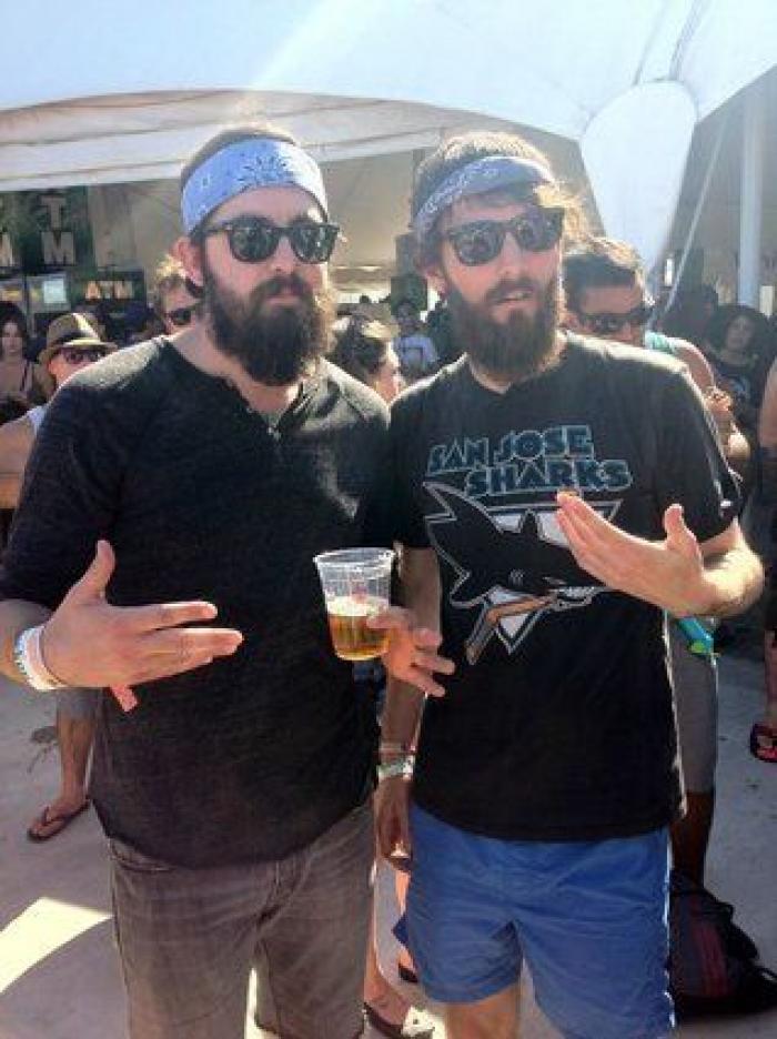 18 personas que encontraron a sus dobles en la vida real y se hicieron una foto para demostrarlo