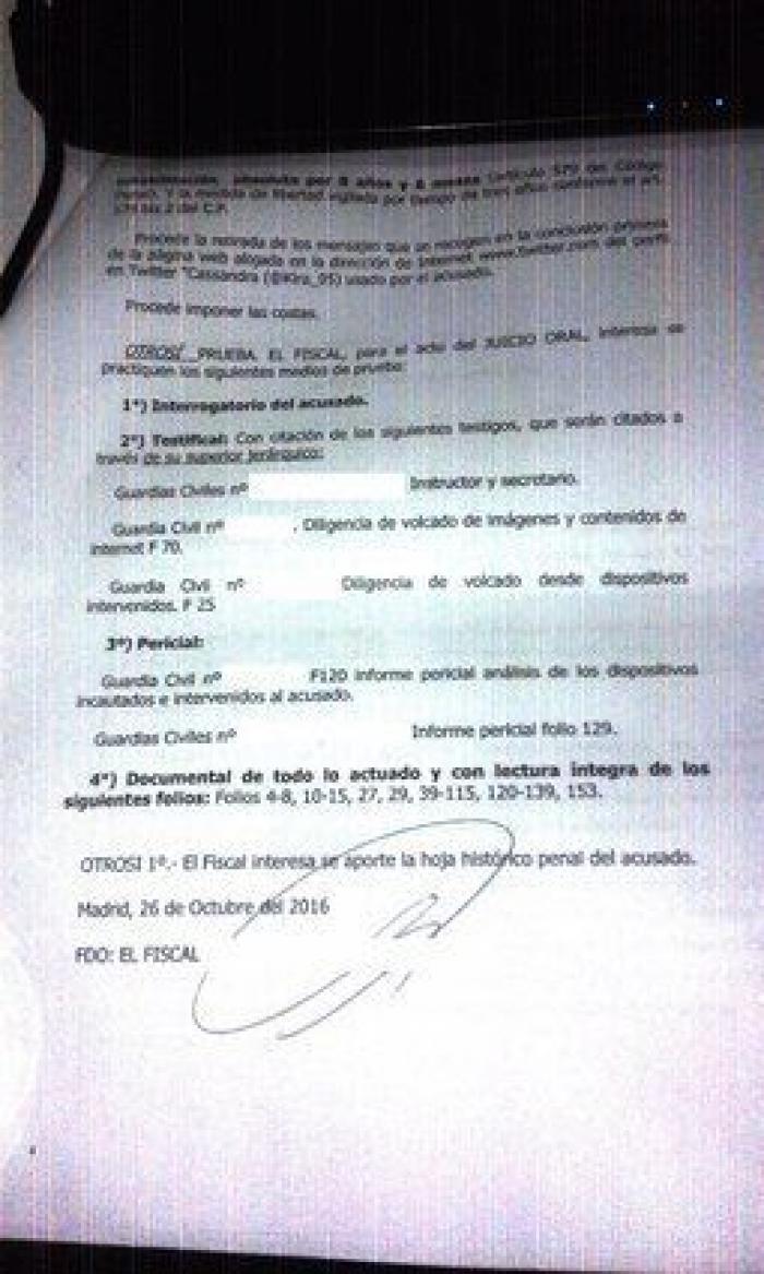 Le piden 2 años y 6 meses de cárcel por chistes sobre Carrero Blanco