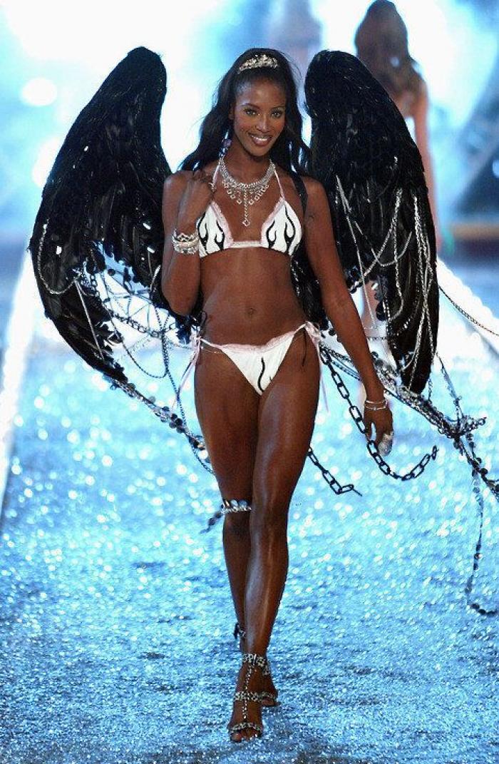 Qué ha pasado para que Victoria's Secret haya cancelado su clásico desfile de lencería