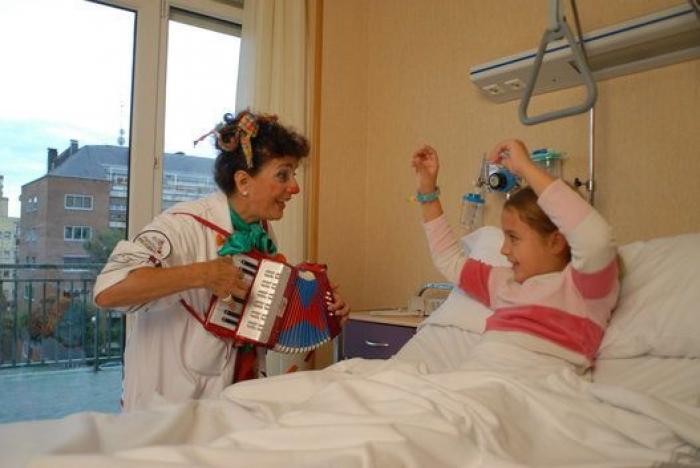 Fundación Theodora: narices a cambio de sonrisas infantiles