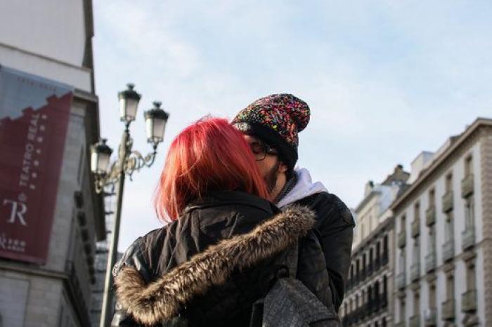 Madrid se llena de besos de cine: en busca del mejor para protagonizar un corto