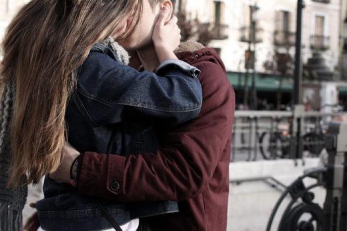 Madrid se llena de besos de cine: en busca del mejor para protagonizar un corto