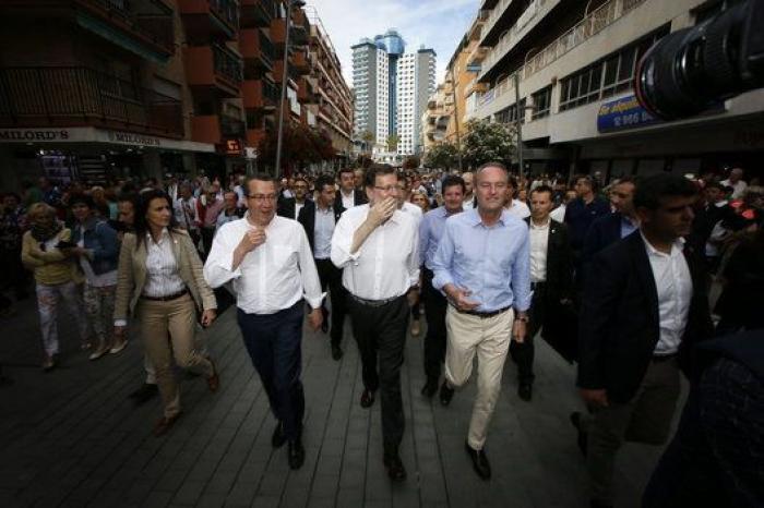 Rajoy se echa a la calle en Benidorm