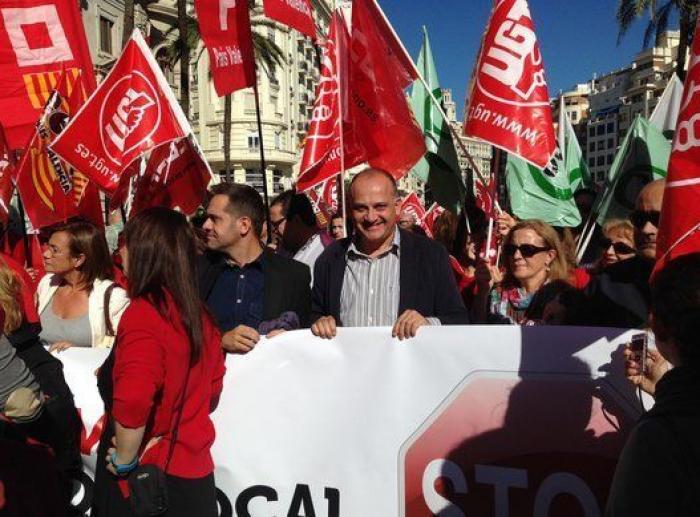 Joan Calabuig (PSOE): "Valencia vive una situación de emergencia económica y social"