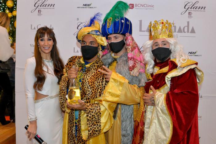 La Policía desaloja un evento en Marbella donde Kiko Rivera repartió abrazos vestido de rey mago