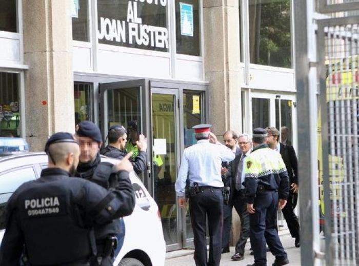 Un alumno mata a un profesor con un machete en el instituto Joan Fuster de Barcelona