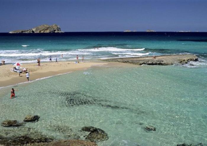 Tres islas españolas, entre las diez mejores de Europa según los viajeros (FOTOS)