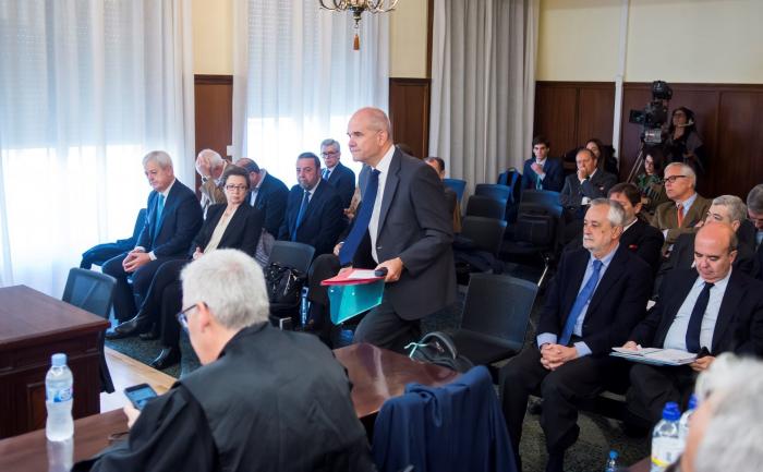 Chaves: "Me cuesta creer que intencionadamente se estableciera un sistema ilegal"