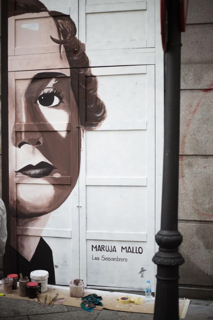 Calles llenas de arte: Pinta Malasaña vuelve a inundar de grafitis el barrio madrileño