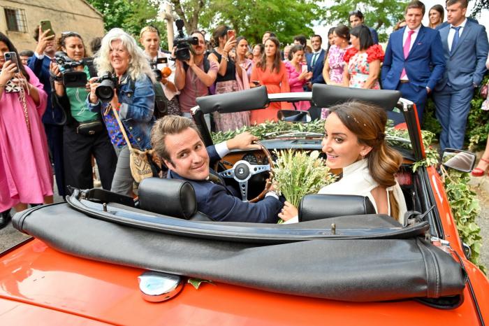 "Tiene que ser de coña": Muchos no dan crédito a lo que se vio en la boda de Lucía Pombo