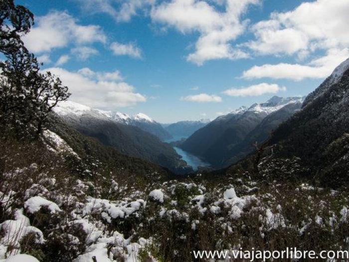 Montañas, agua y paisajes impresionantes: los fiordos más bonitos del mundo (FOTOS)