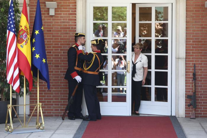 España y Nueva Zelanda amplían el plan de vacaciones y trabajo para jóvenes: quién puede solicitarlo