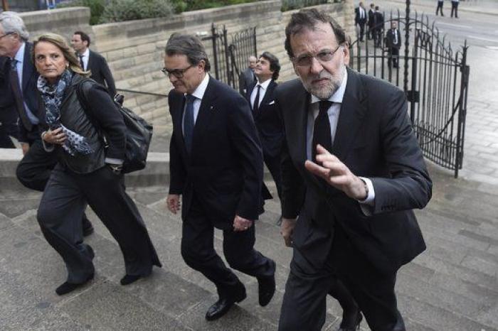 El bostezo de Posada en el funeral por Germanwings (VÍDEO)