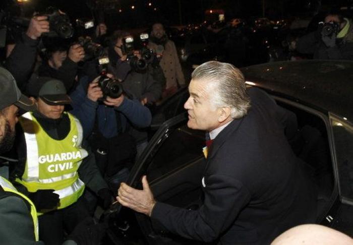 El fiscal pide 5 años de cárcel para Bárcenas y Lapuerta por la caja B del PP y exculpa al partido
