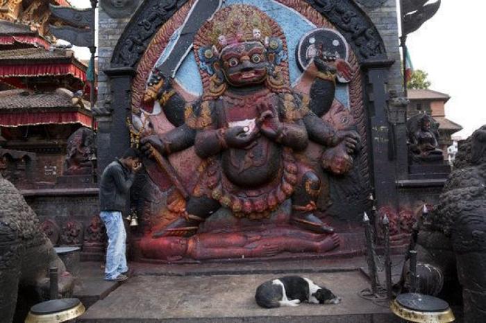 El impactante vídeo de la avalancha en el Everest