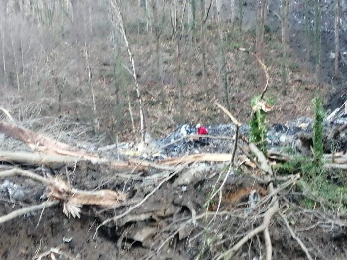 Dos desaparecidos por un gran desprendimiento de tierra sobre la AP-8