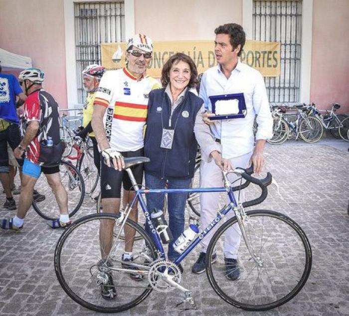 La Guardia Civil se lleva cientos de críticas por esta foto: ¿ves cuál es el problema?