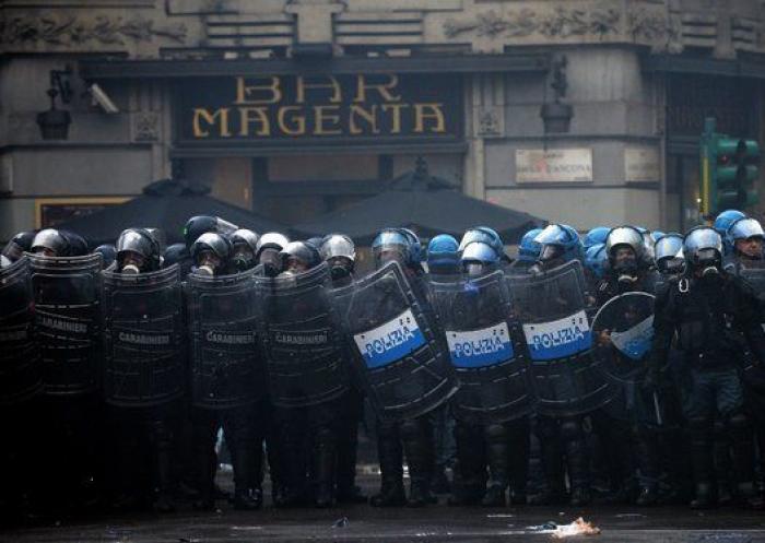 Las tremendas fotos de las protestas contra la Expo de Milán