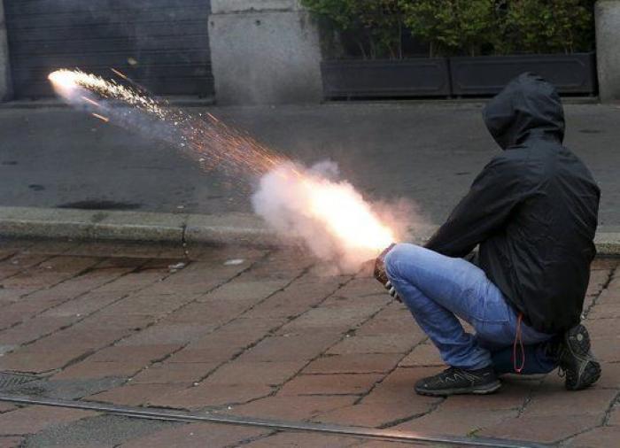 Las tremendas fotos de las protestas contra la Expo de Milán